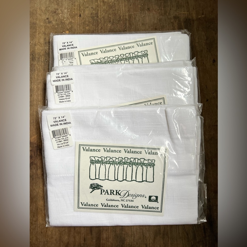 Park Designs Linden White Valance, BRAND NEW